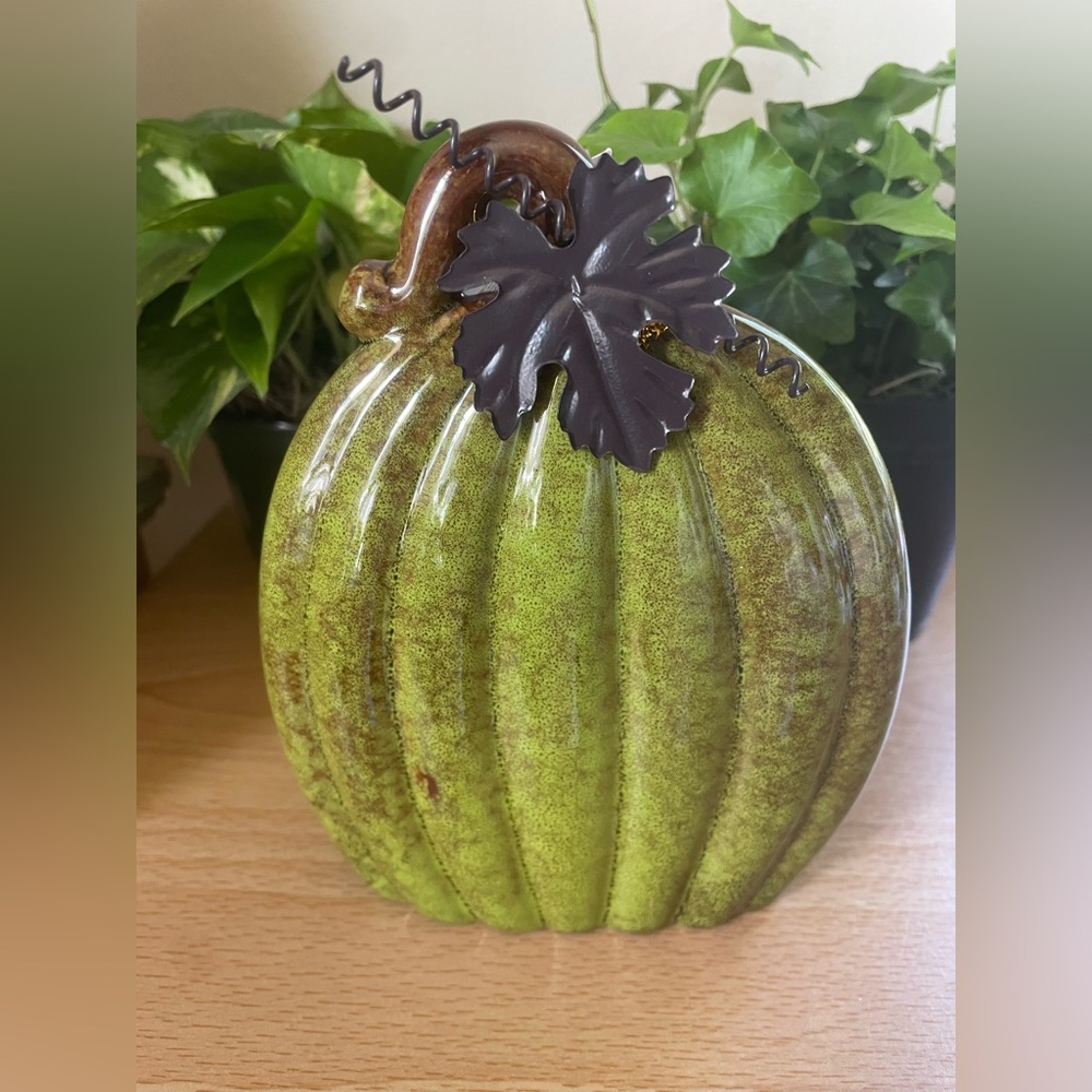 Fall Pumpkin Tabletop Decor